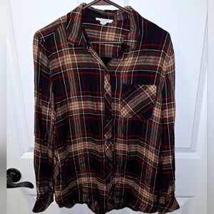 A Beach Lunch Lounge long sleeve flannel button-down shirt in a ladies large.